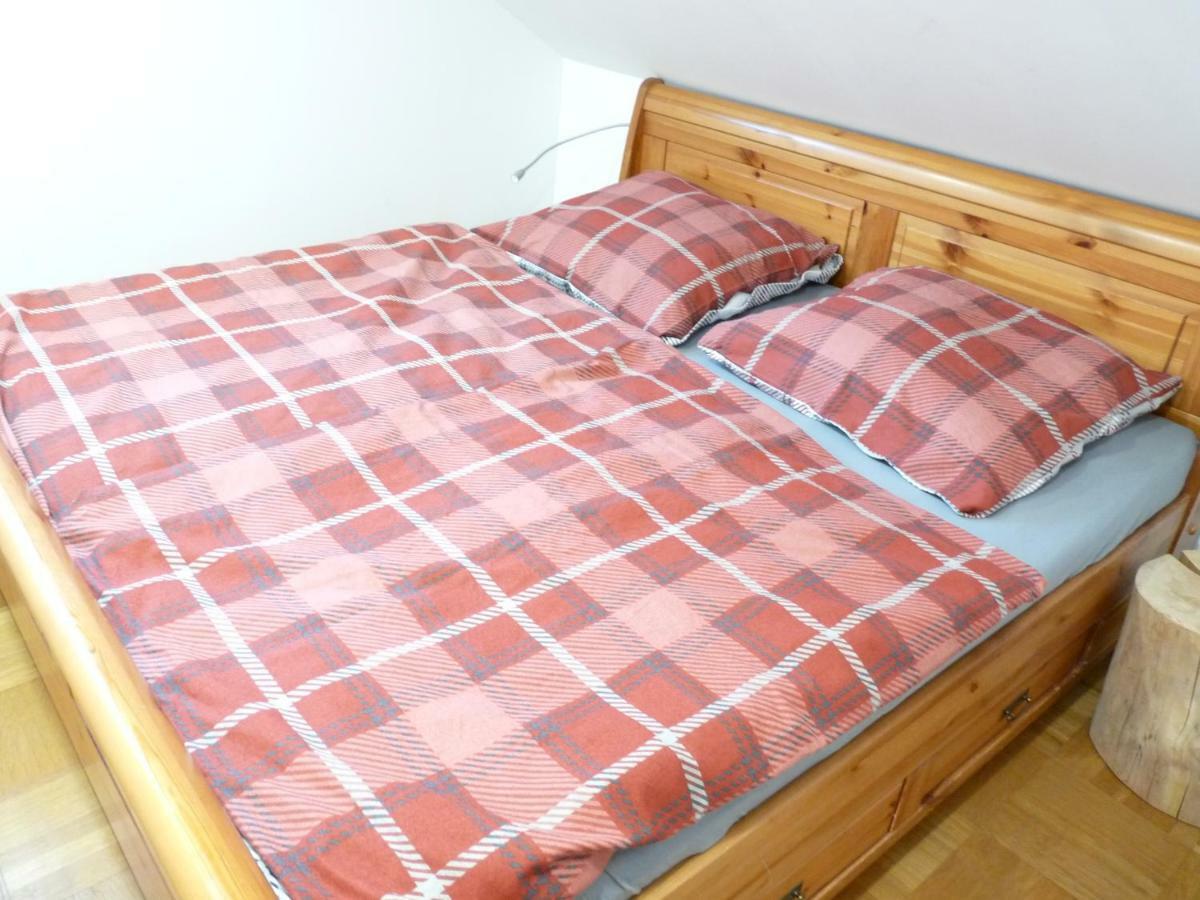 Ferienwohnung der Familie Budzisch Sinsheim Exterior foto